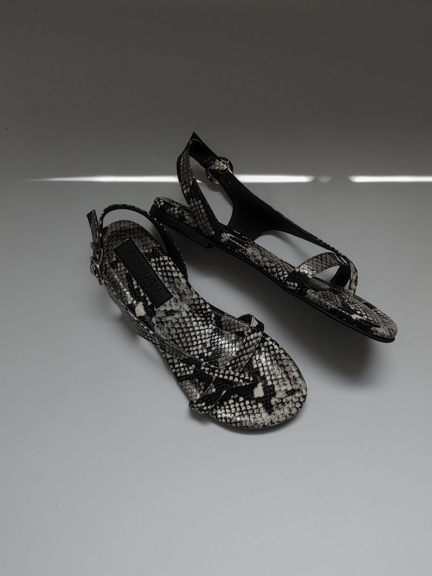 FLATS CANARIAS